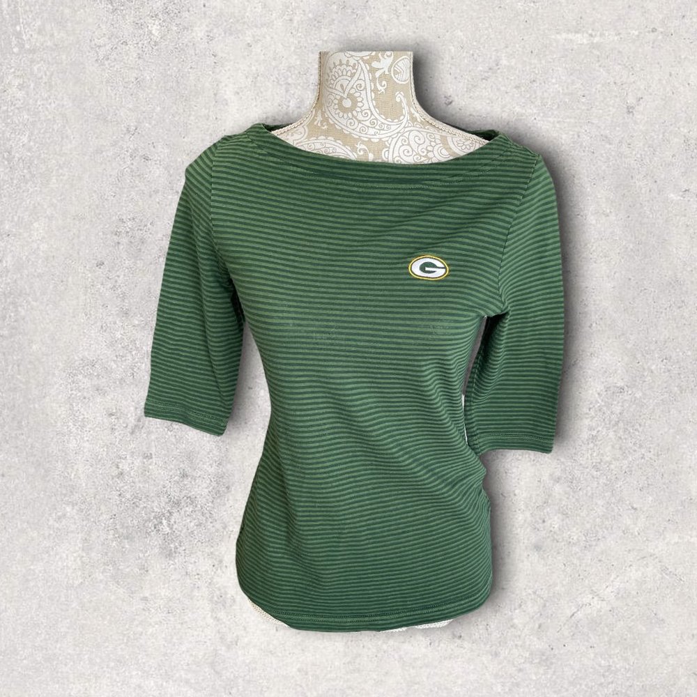 Women's Green Bay Packers stripped top by Cutter & Buck size s/p.